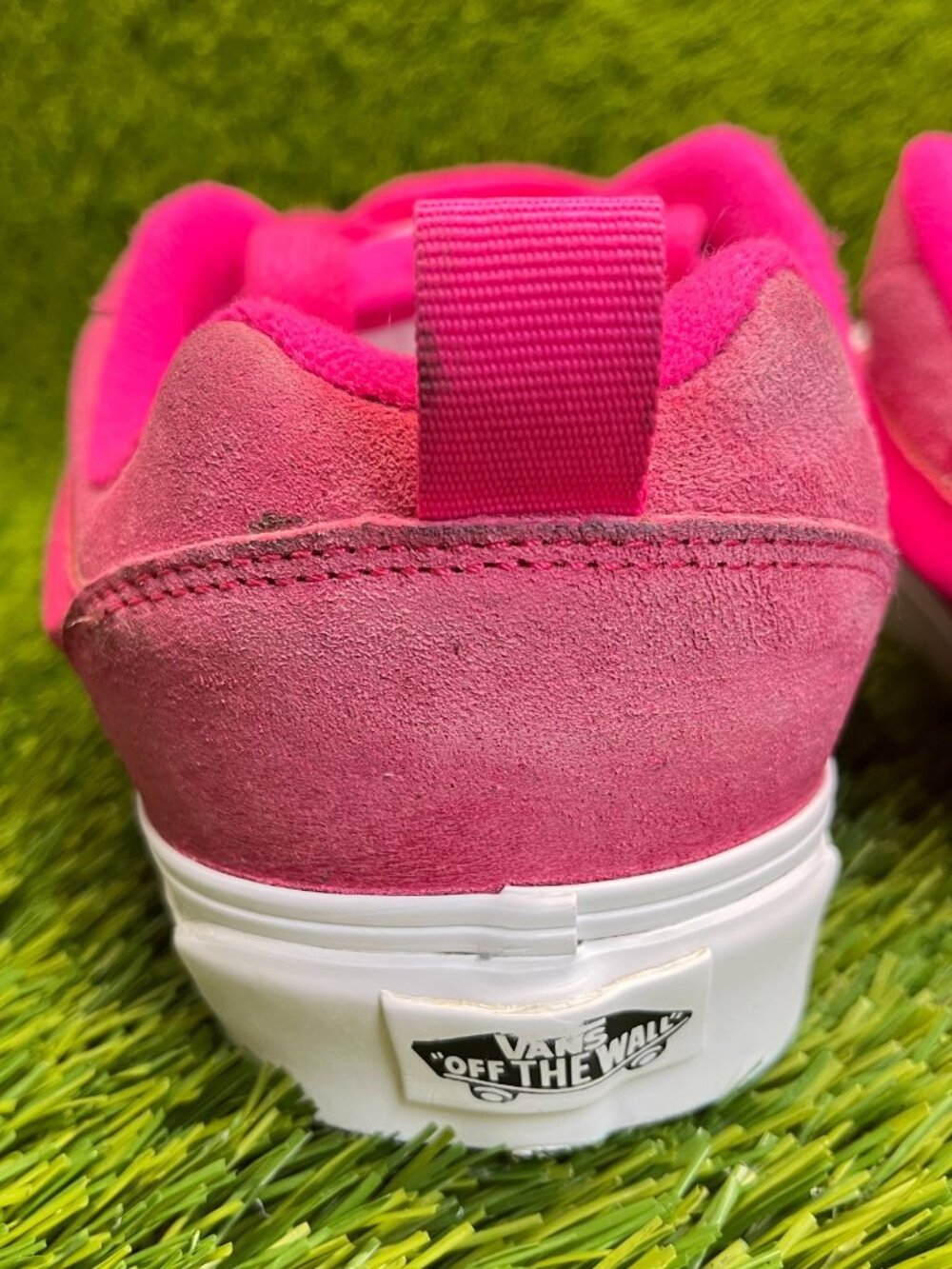 Vans Knu Skool Womens Size 8.5 Pink White Athletic Skateboard Shoes Sneakers - Picture 3 of 12